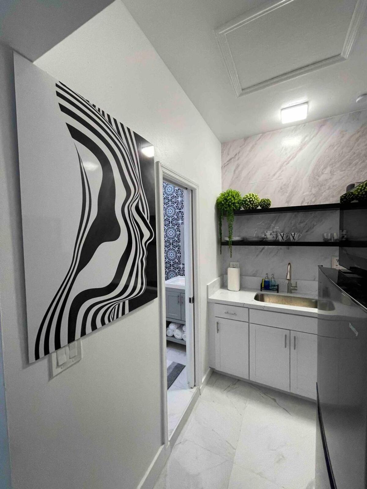 Cozy Studio, Prime Location, Remodeled, 1 Parking West Palm Beach Kültér fotó