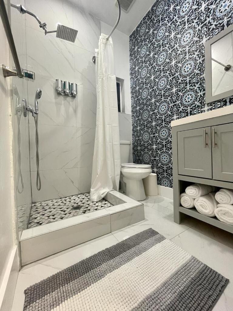 Cozy Studio, Prime Location, Remodeled, 1 Parking West Palm Beach Kültér fotó